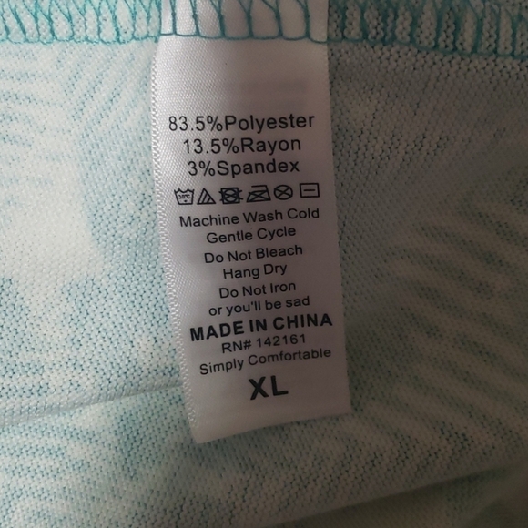 Nwt xl lularoe sarah. Geometric aqua design. - Picture 4 of 4